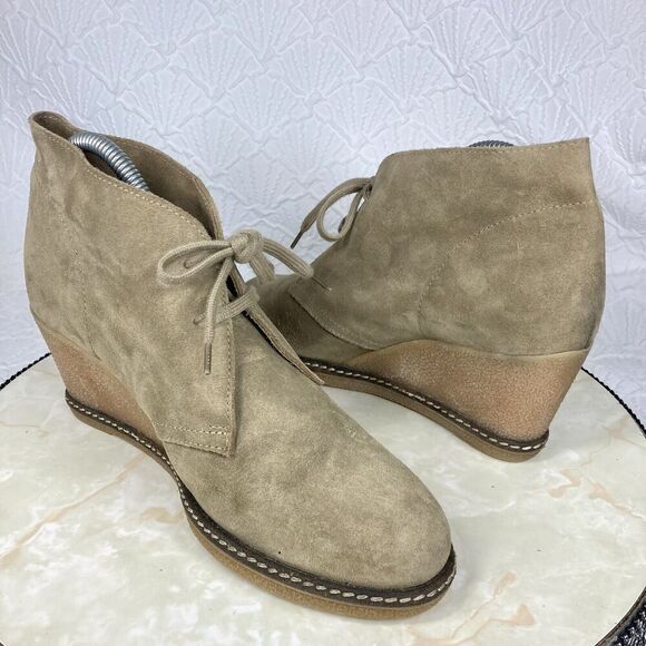 J. Crew Lace Up Ankle Wedge Booties Size 9 Tan Suede Comfort Desert Preppy Boots - Picture 11 of 14